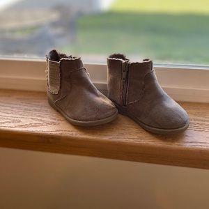 Baby Girl tan boots-suede like boots